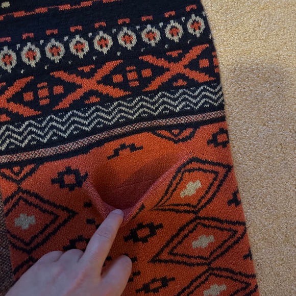 Thick stretchy open cardigan in cool tones; navy, coral and ice blue - Picture 2 of 6